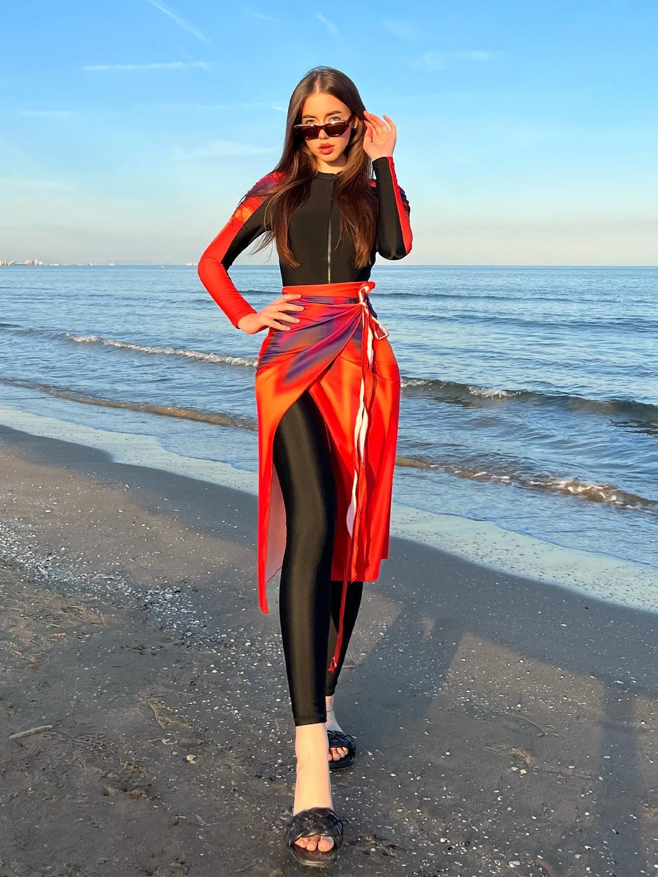 Women's conservative three-piece polyester beach swimsuit set in solid colour