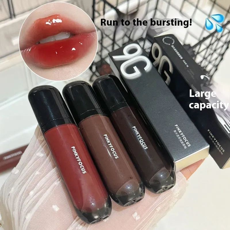 Black Shiny Makeup Mirror Lip Lacquer in six shades like Black Citrus tomato and orange brown with glossy finish