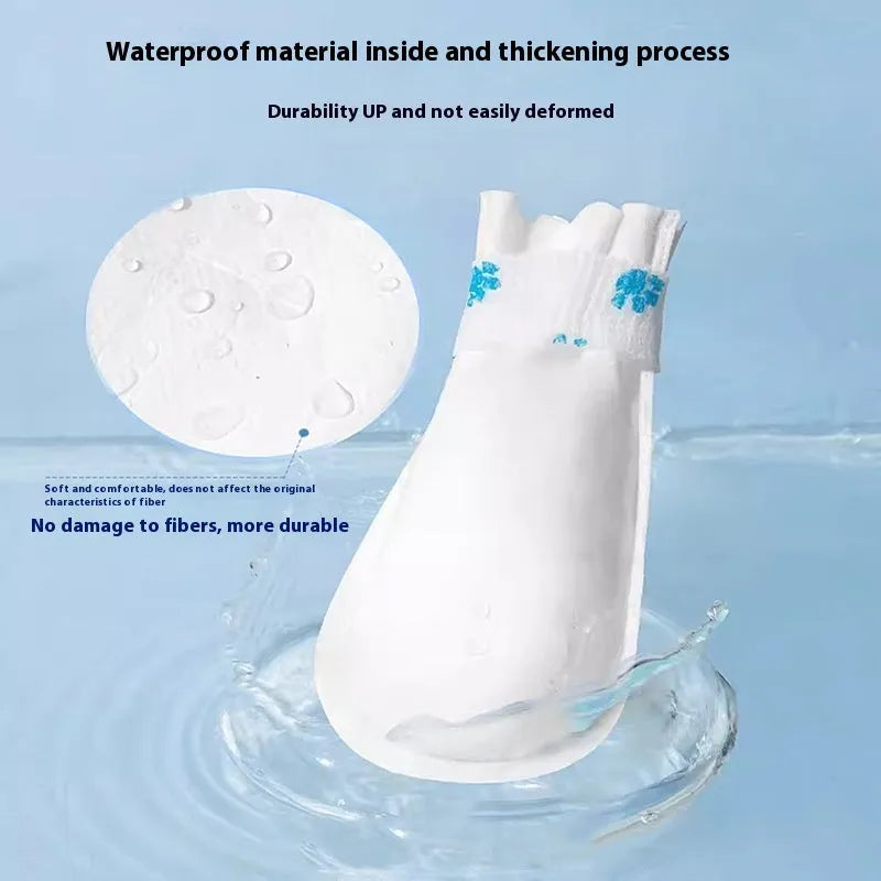 White disposable waterproof dog shoe covers in pack of 20, S and M sizes for small to medium dogs