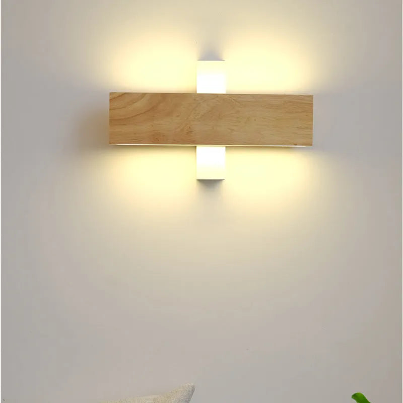 Wooden LED bedside wall lamp in 22cm, 32cm or 52cm size with warm or white light, 220V Nordic style