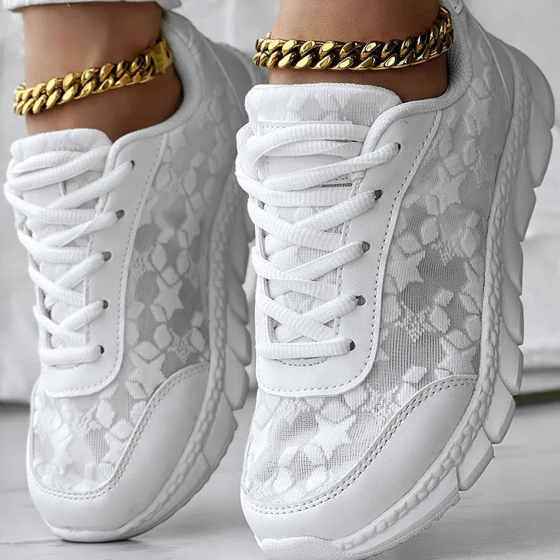 Women's canvas sports shoes with breathable upper, flat heel, and soft bottom in black, blue, pink, or white
