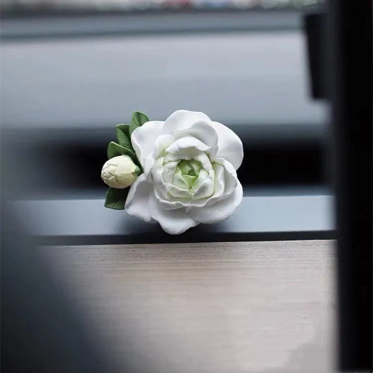 Jasmine car perfume solid air outlet measuring 5x4.5cm with gypsum diffuser and 5ml essential oil