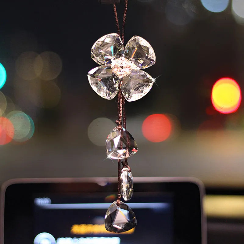 Crystal Four Leaf Grass pendant for car interior decoration in choice of four colours measuring 20cm