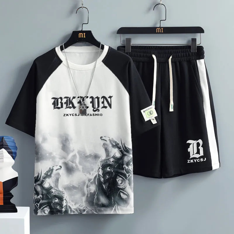 Men's casual sports set with short sleeve T-shirt and shorts in polyester, available in black or green
