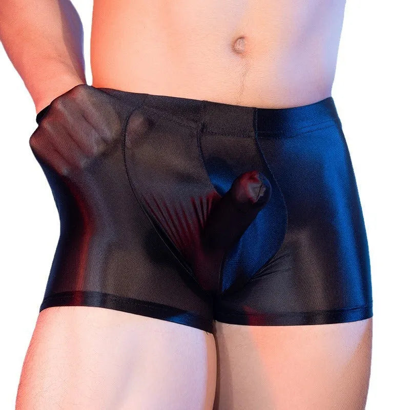 Thin breathable men's boxers in red with seamless nylon fabric and mid-waist design