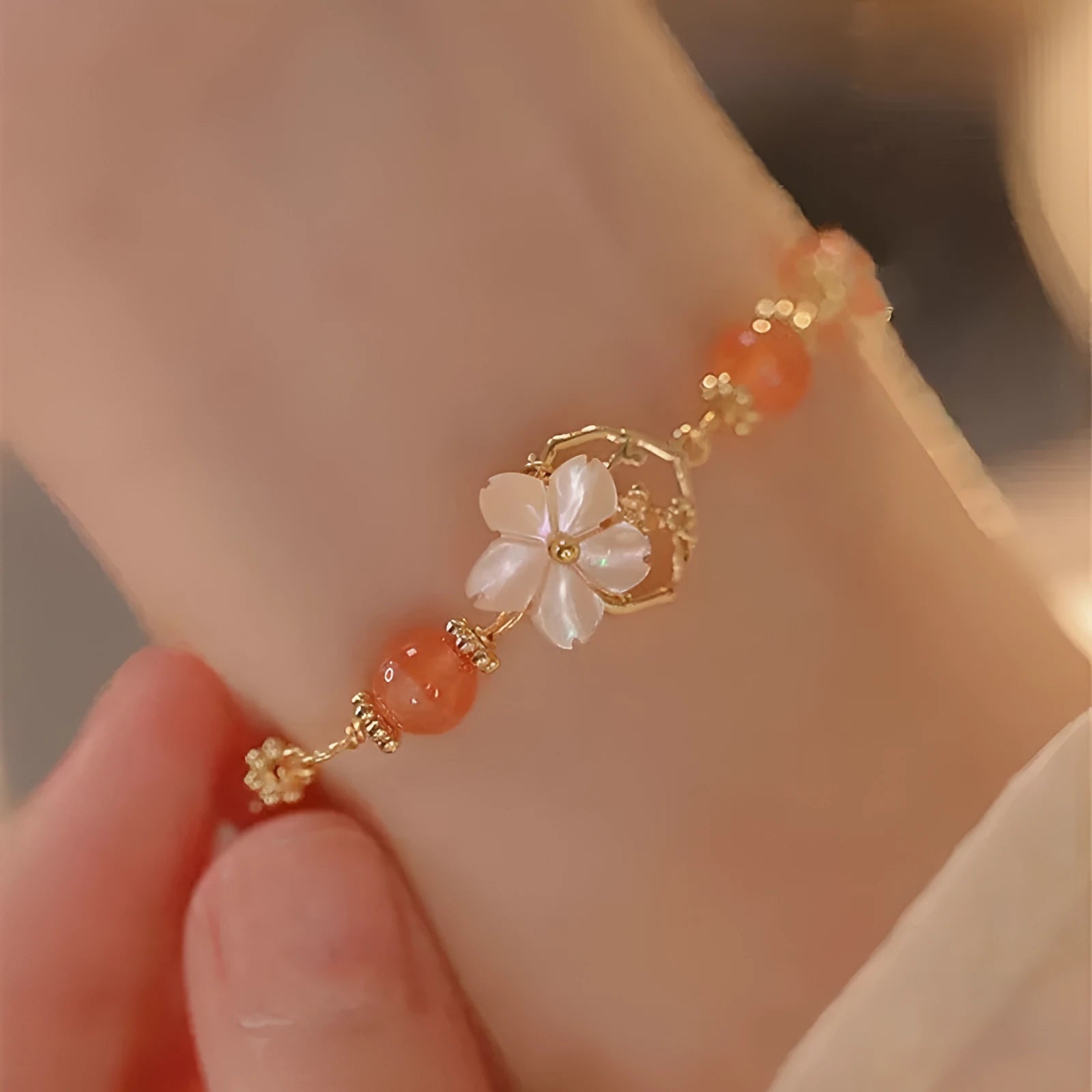 Redgusset colour alloy bracelet for women with a sweet style and a central star charm.