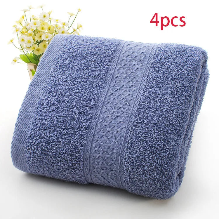 Thickened bath and beach towel with 80% cotton composition in multiple colour options