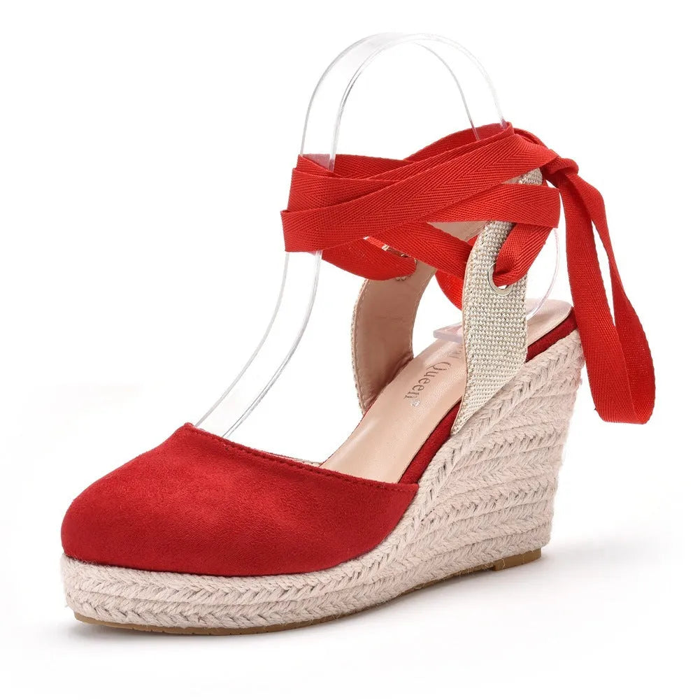 Women's bohemian wedge sandals with beaded tassels, 10.5cm heel, adjustable buckle, in red colour
