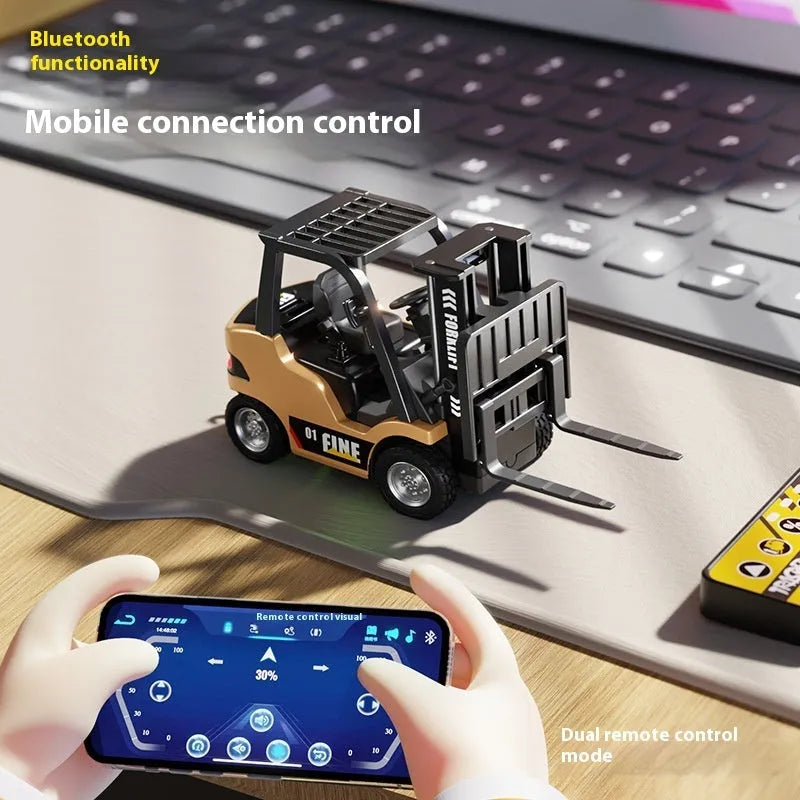 1:64 scale alloy forklift with Bluetooth connectivity, four accessories, three obstacles, remote controller