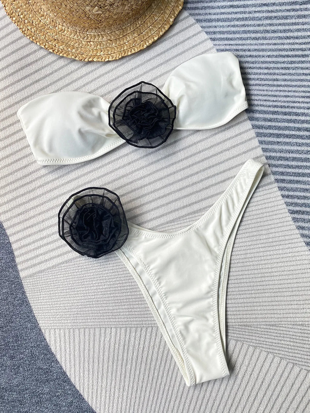 Bikini cross-border tube top swimsuit with three-dimensional flower split in striped colour, sizes S to XL