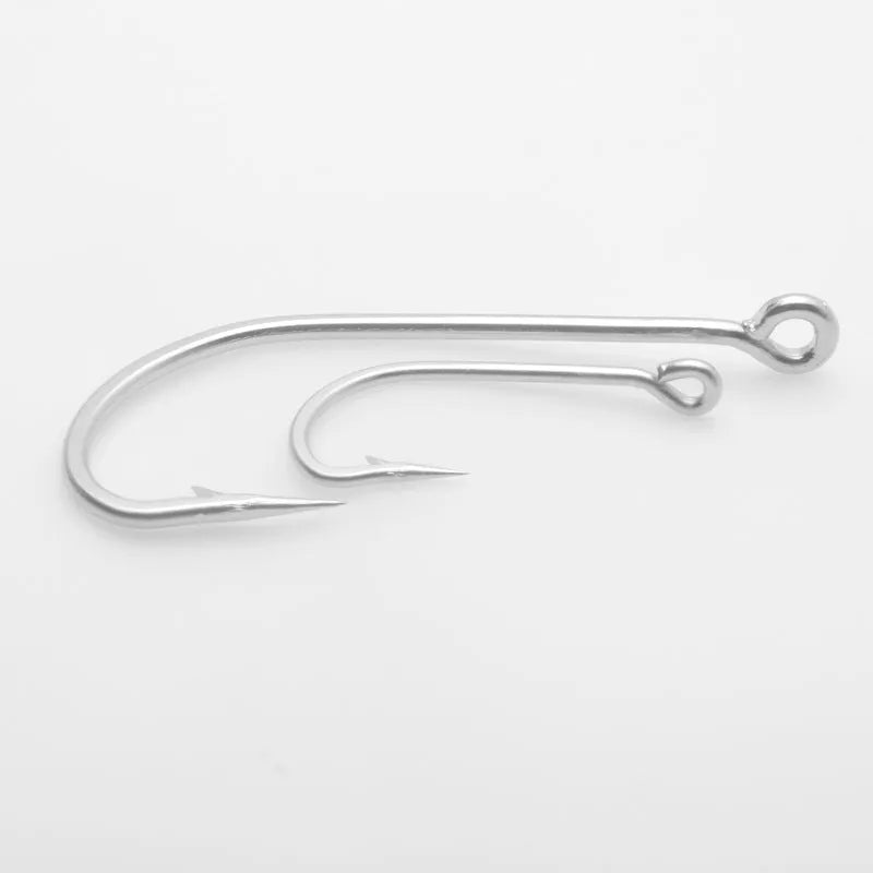 Alloy sea fishing hooks in multiple styles for weever, snakehead, and seahorse fishing with corrosion resistance