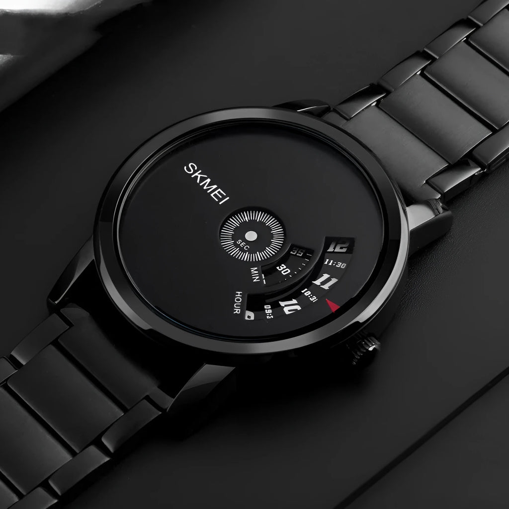 Personalised business men's quartz watch with 39mm dial, 9mm thickness, alloy case and steel belt in silver or black finish.
