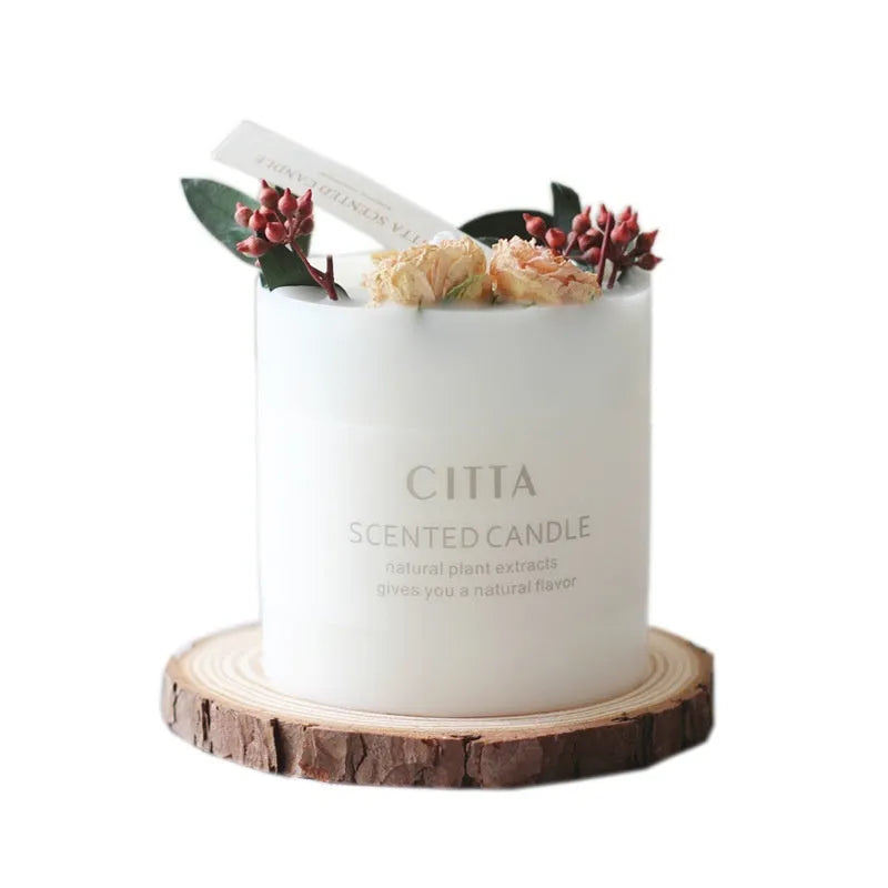 Handmade soy wax aromatherapy candle in cup shape with four fragrance options for bedroom decoration