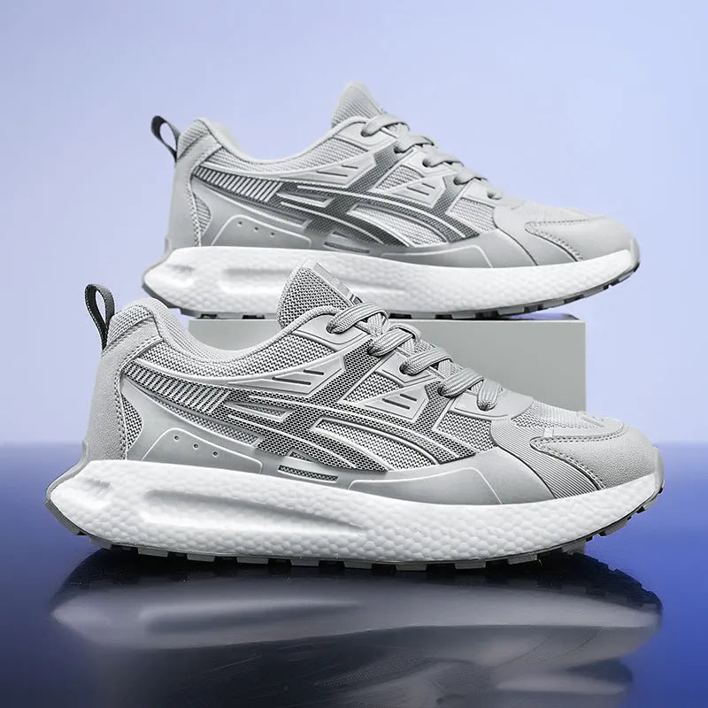 Casual sneaker with KPU mesh upper and popcorn rubber sole, white black or light grey, sizes 39-46
