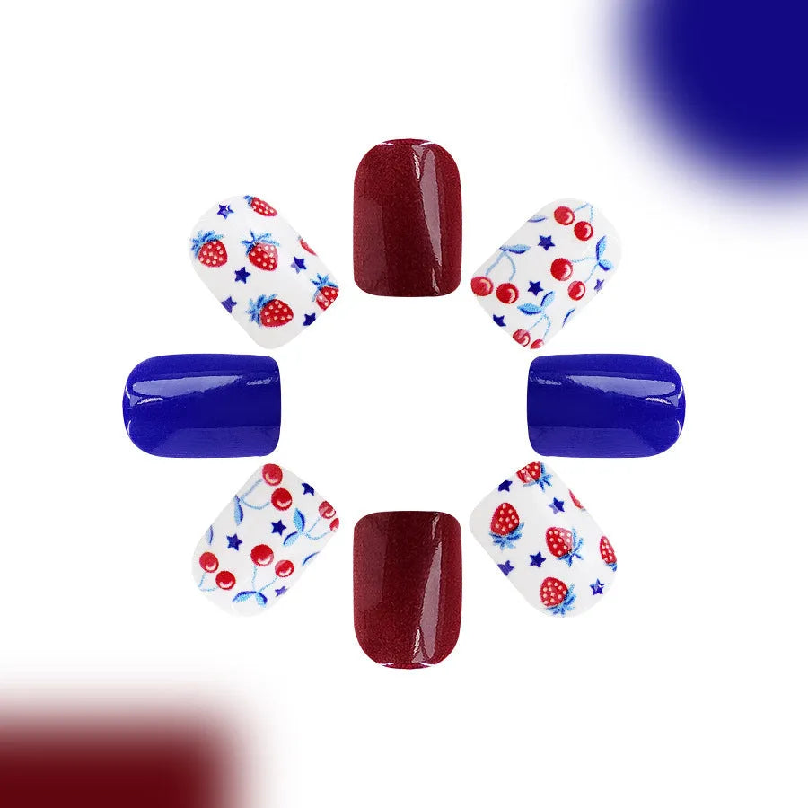 Short glossy nail stickers with strawberry and cherry patterns for Independence Day, 24-piece set