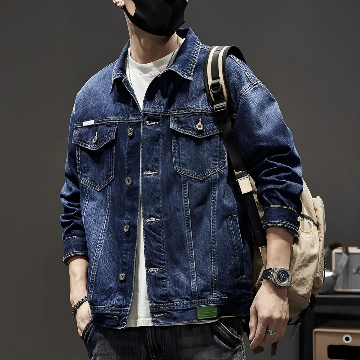 Men's heavy industry retro denim jacket in cotton, solid colour, sizes L to 7XL, dark blue and black options