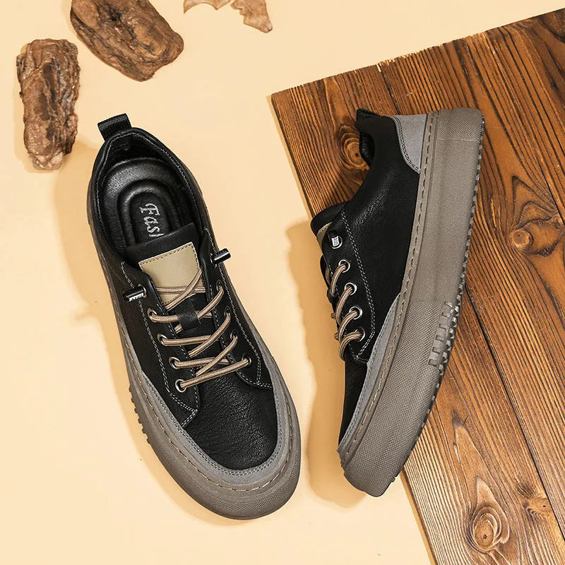 Men's black round toe leather casual shoes with lace-up closure and rubber sole