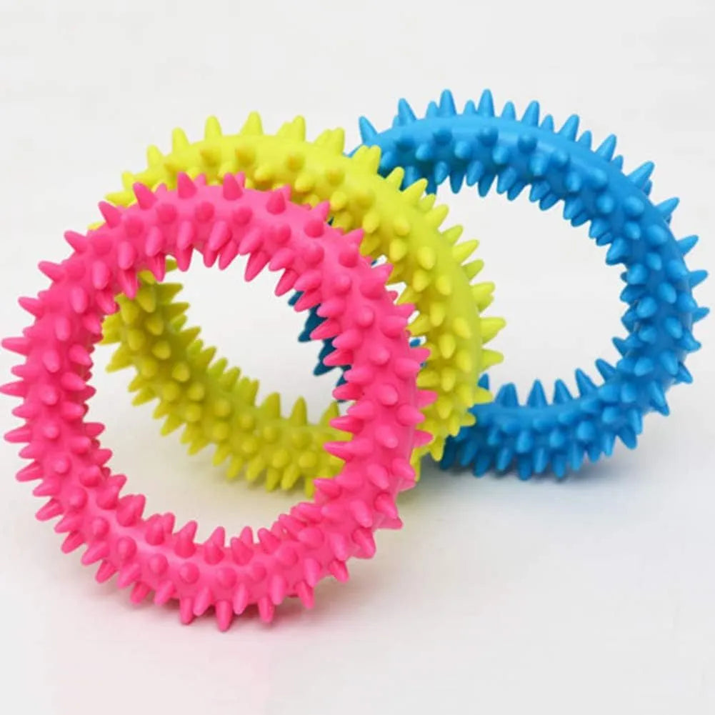 9.5cm TPR spiky circle ring dog chew toy in blue with dental cleaning nubs