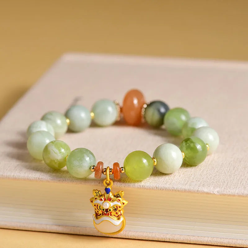Women's retro bracelet with a 10mm green milk-in-water Xingshi jade geometric pendant