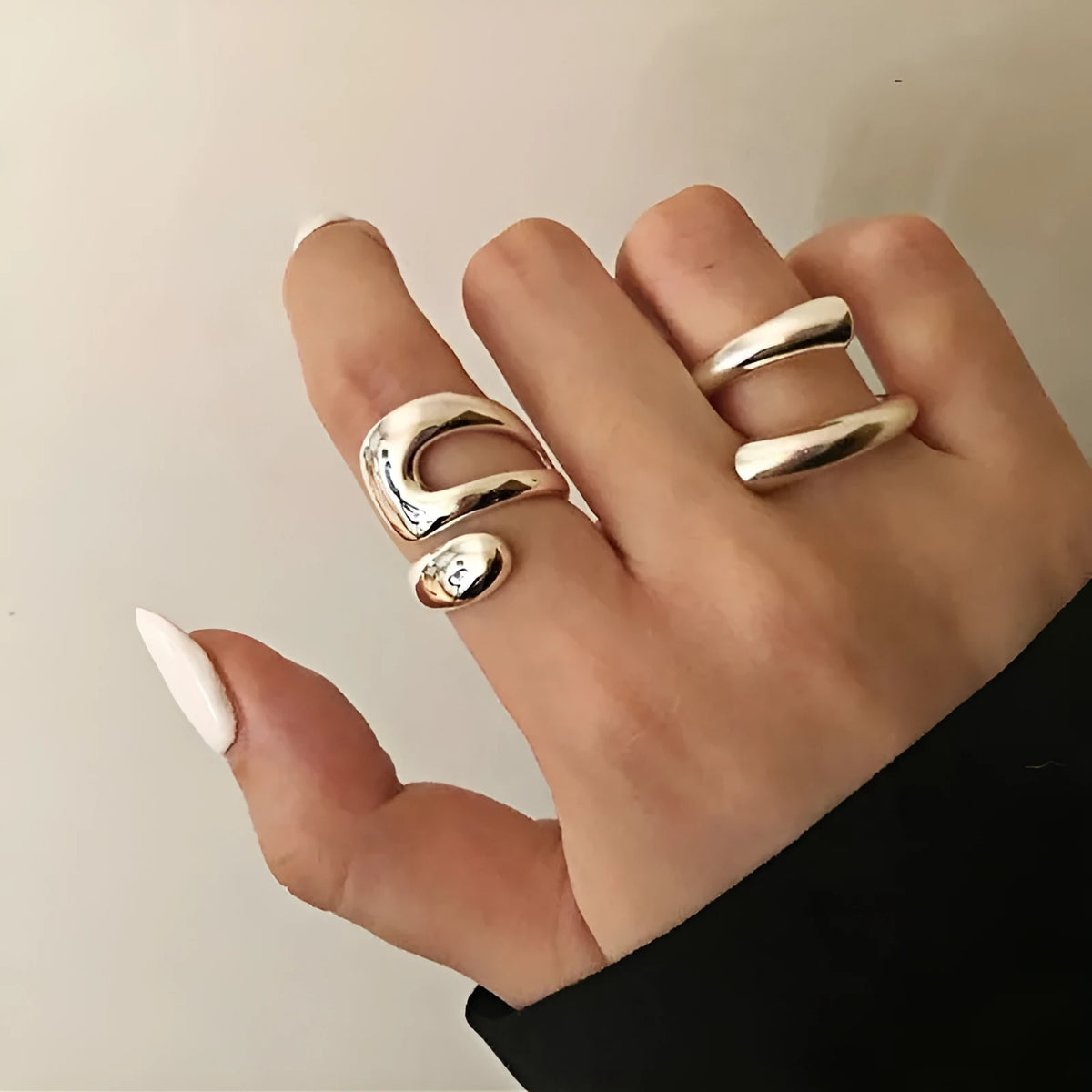 Irregular line open ring for women with geometric heart design, zinc alloy, electroplated finish