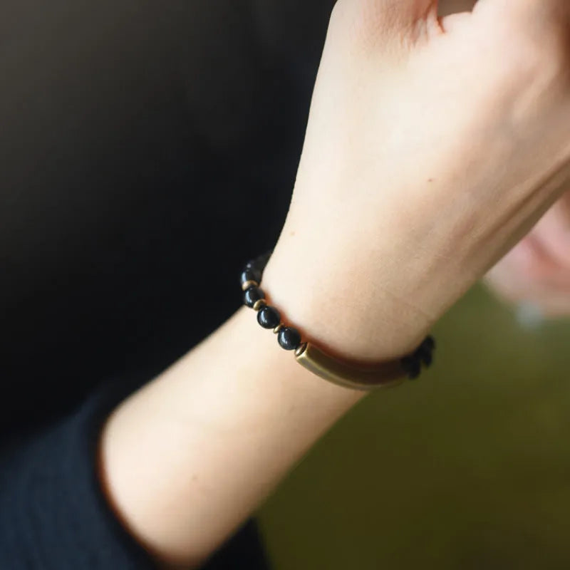 Layered retro ethnic bracelet for men and women in agate, stone, and brass.
