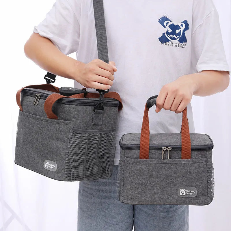 Crossbody thermal insulated picnic bag in Oxford cloth with 15 litre capacity