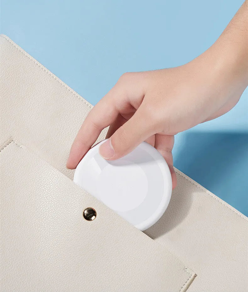 60W multi-function charging cable storage box with USB, Lightning, Micro USB, Type-C, card pin, SIM slot, white blue black