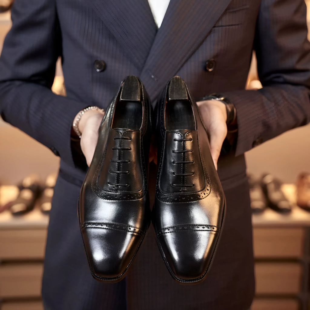 Men's Oxford brogue leather shoes with cowhide upper, rubber sole, black or dark brown, sizes 37-46