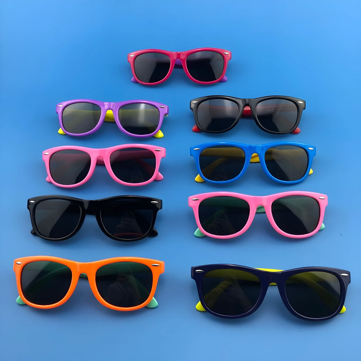 Kids polarized sunglasses with PC frame in eight colour options for children aged 3 to 12