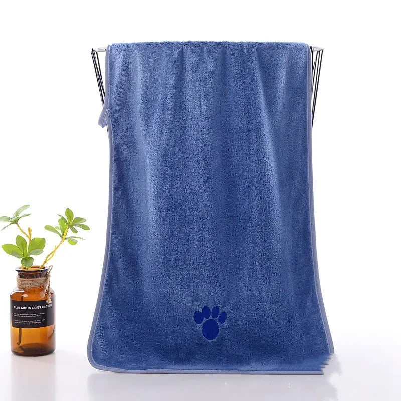 Microfibre pet bath towel in pink, dark brown, blue, green or light grey, sizes 35x75cm to 70x140cm