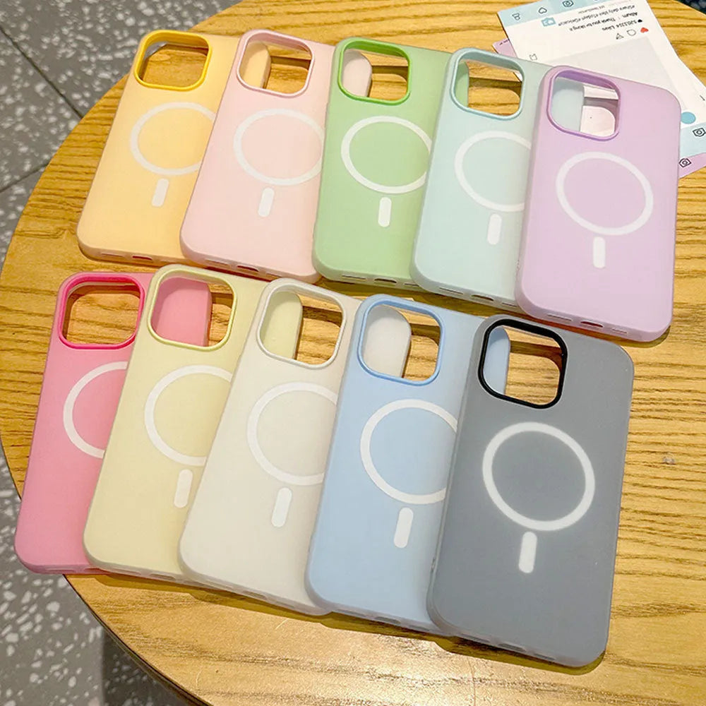 Double-layer magnetic phone case for iPhone 15 and 16 in beige, black, green, light yellow, orange, pink, rose red, light blue, purple.