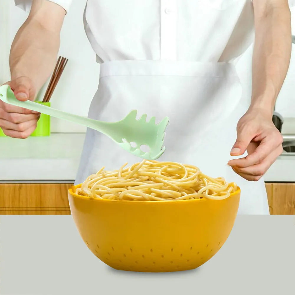 Multifunction kitchen spoon set with plastic shovel and spaghetti spoon for cooking tasks