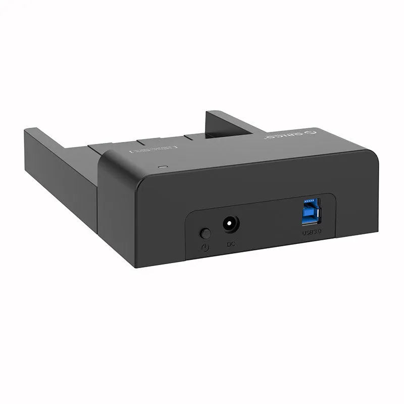 Black plastic hard disk box for 2.5-inch SATA drives with dimensions 180x122x42mm and included data cable