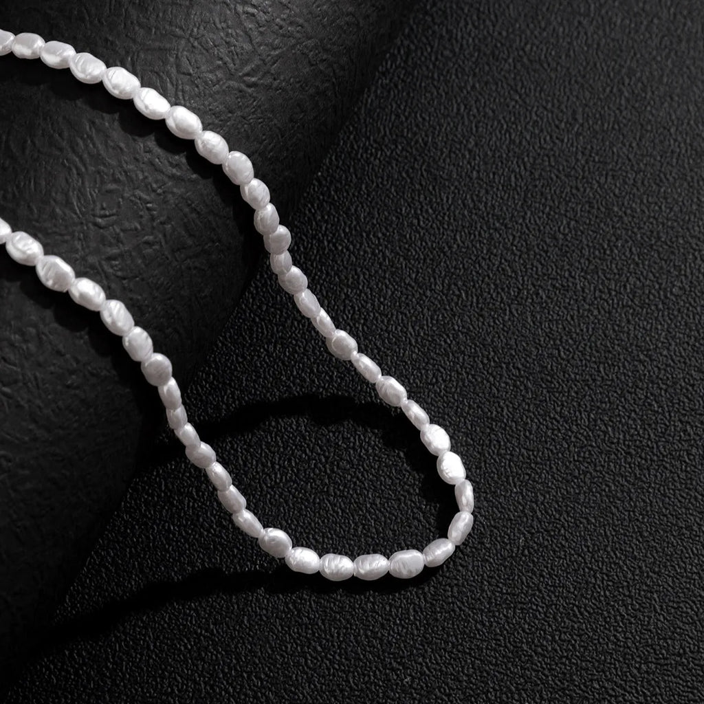 Men's white handmade U-shaped imitation pearl necklace with mother pearl shellfish pendant