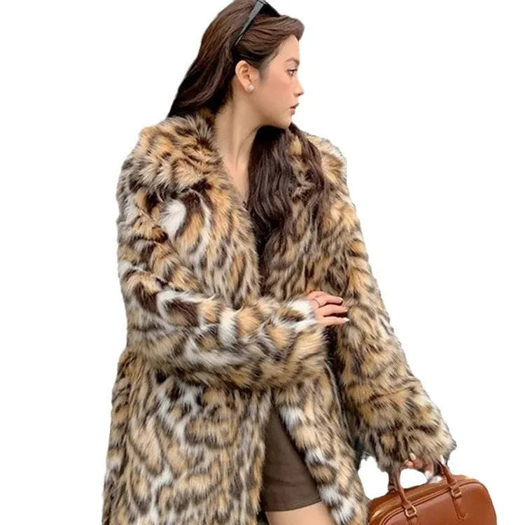 Faux fur coat with fur collar and pockets, shown in street fashion style, length 80cm