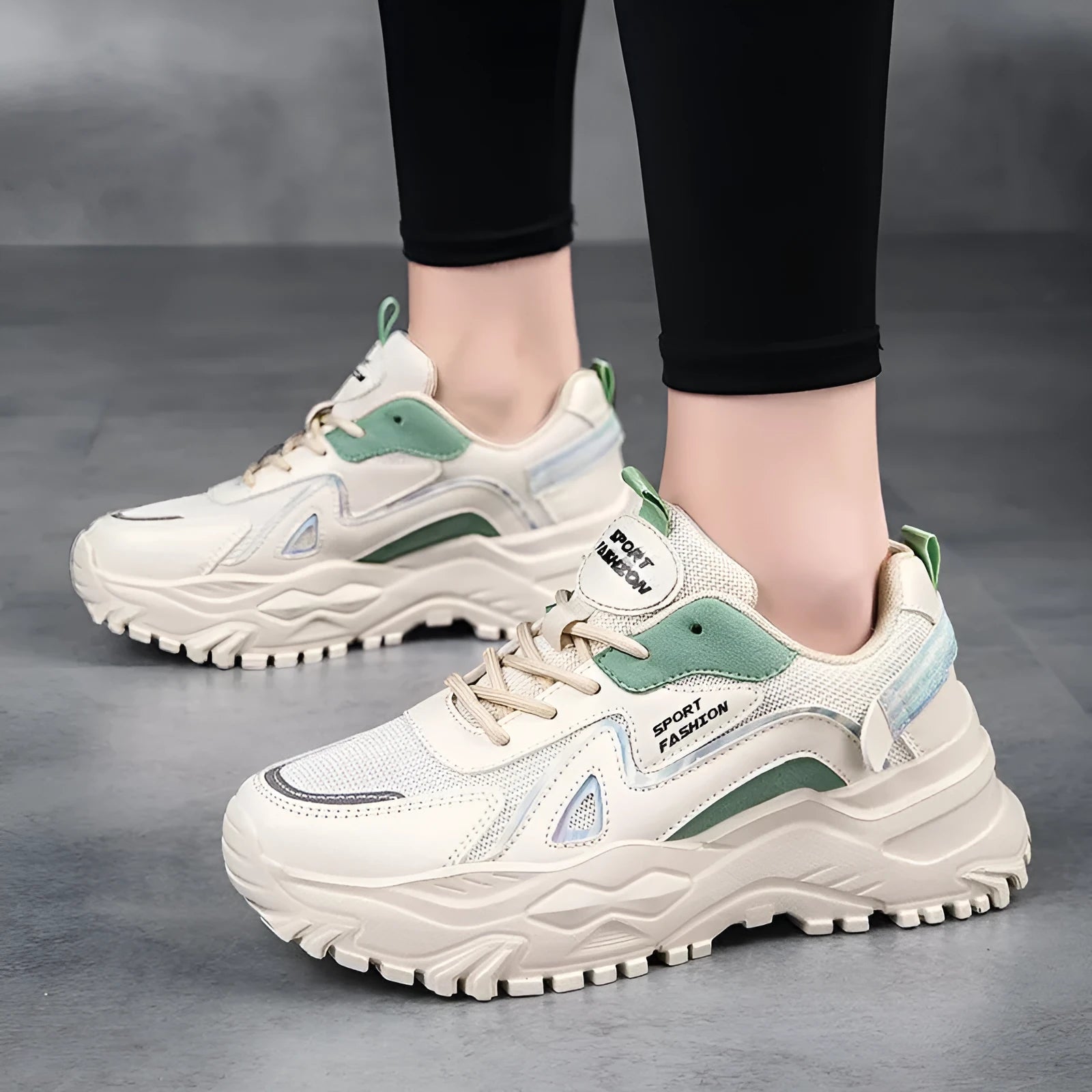 Men's low-top casual board shoes with mesh upper in beige green colour