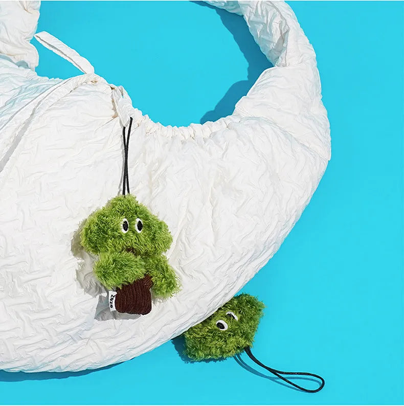 Pine tree shaped cat toy with textured surfaces measuring 10x3x12cm and weighing 50g with catnip infusion