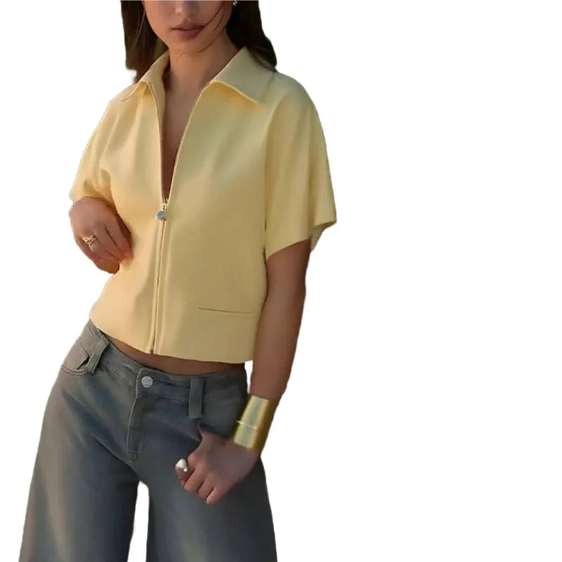 Damascus loose-fit short-sleeve top in black, white, or yellow colours, made from polyester for casual outerwear
