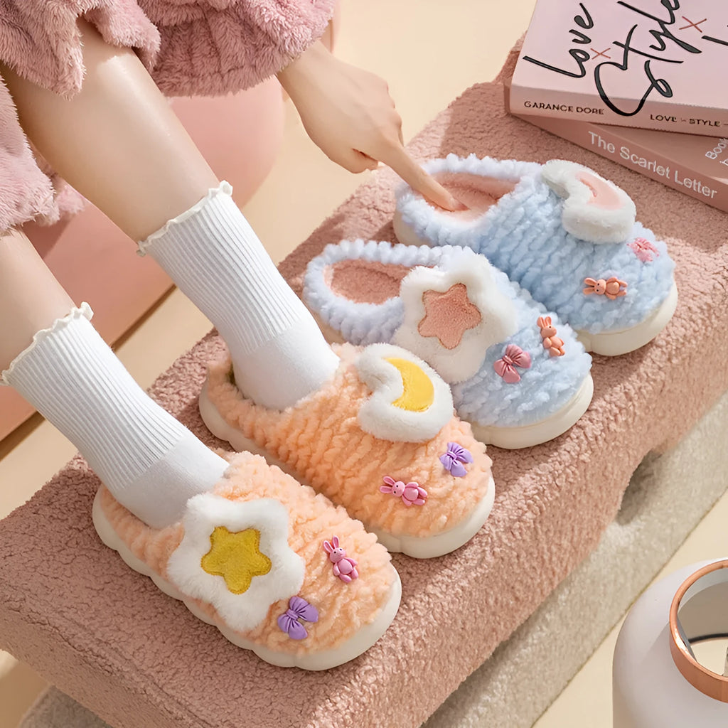 Light blue women's cartoon animal pattern fleece-lined plush slippers with round toe holder