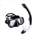 Diving goggles with anti-fog lens, PC frame, and adjustable silicone strap in black, blue, pink, or yellow