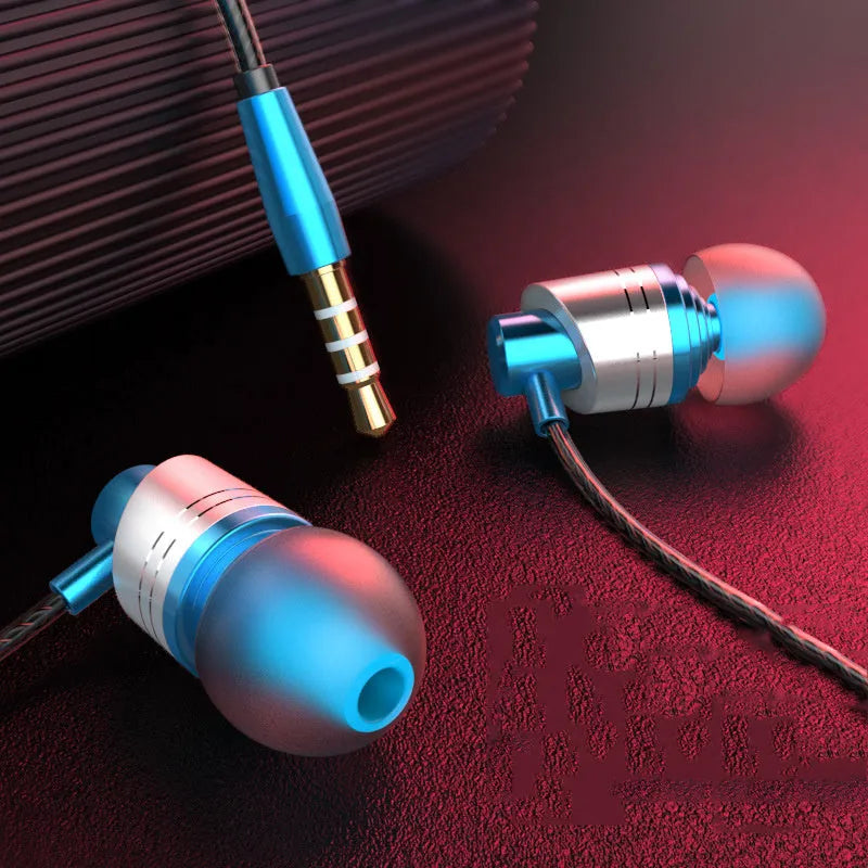 Black in-ear headphones with metal subwoofer housing, 1.2m TPE cable, and 3.5mm plug