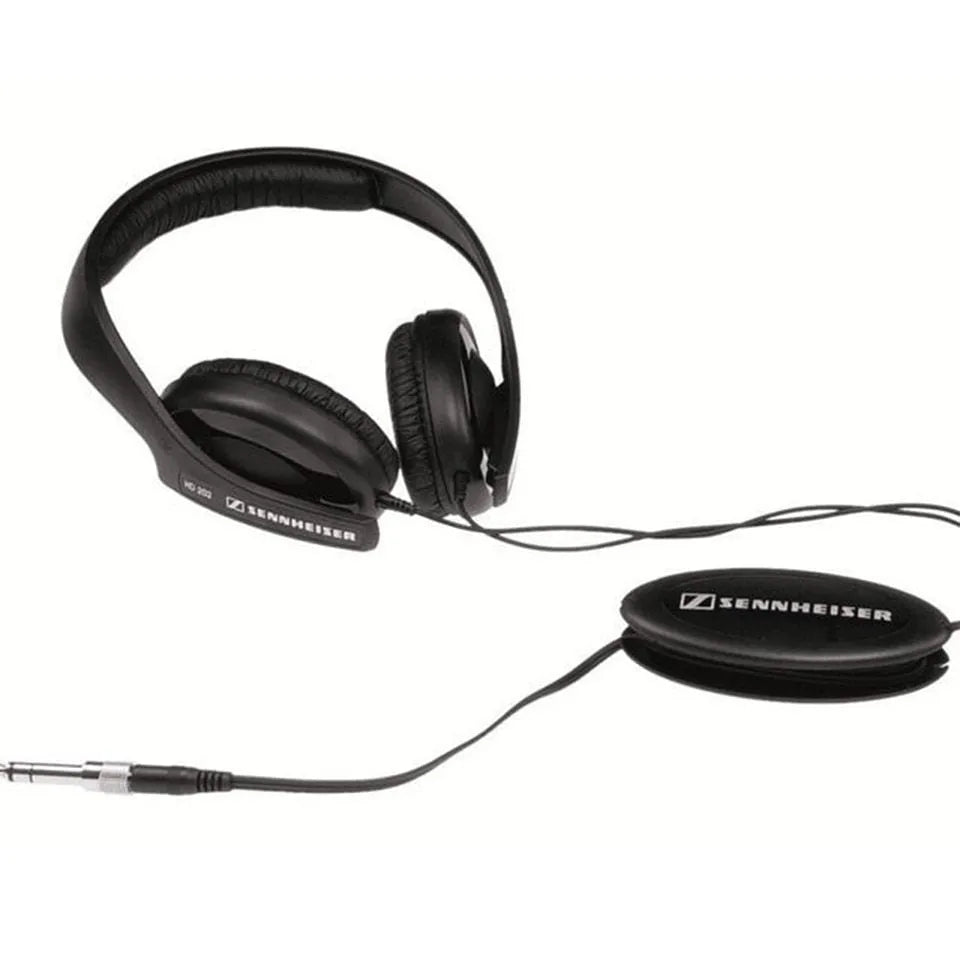 Black head mounted monitor stereo headphones with microphone and 3.5mm plug