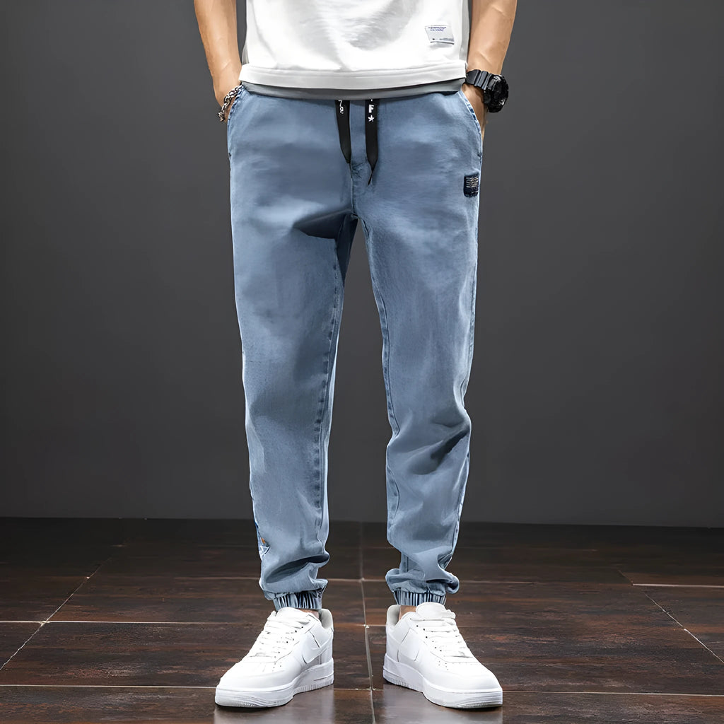 Men's cropped oversized slimming jeans in black, grey or blue, cotton-rich denim with mid waist and straight leg, sizes M to 8XL