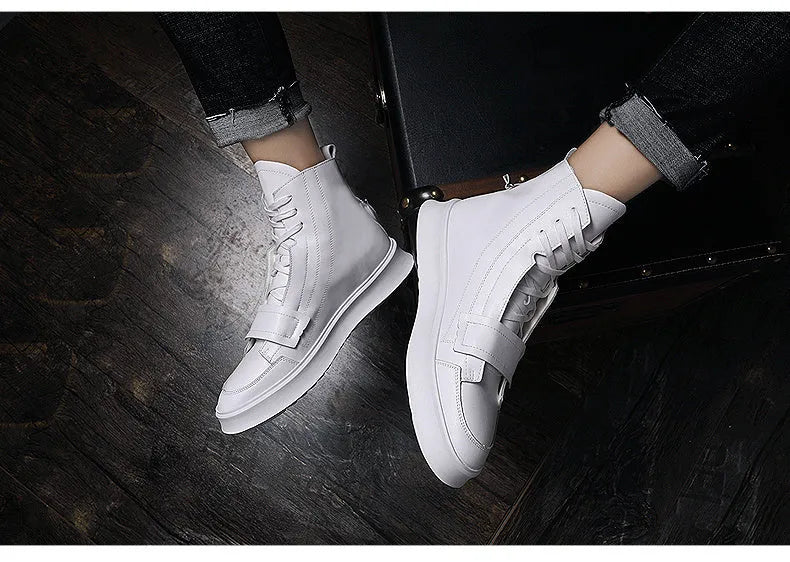 PU leather men's winter ankle boots with microfiber upper in black and white, high-top sneaker style