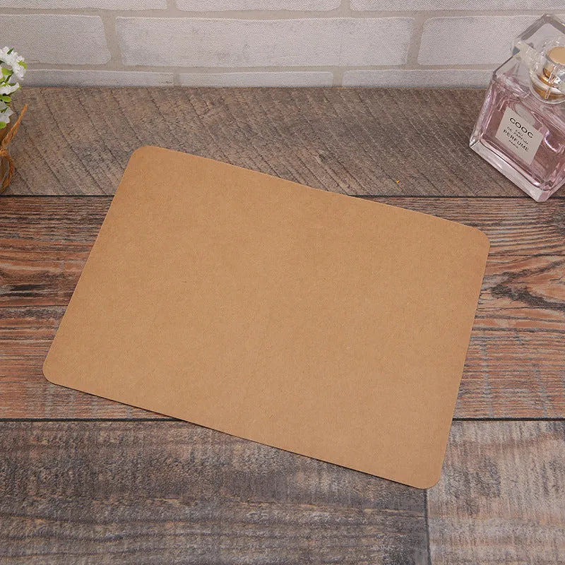 Kraft paper folded greeting cards in black, brown and white showing 10x15cm size