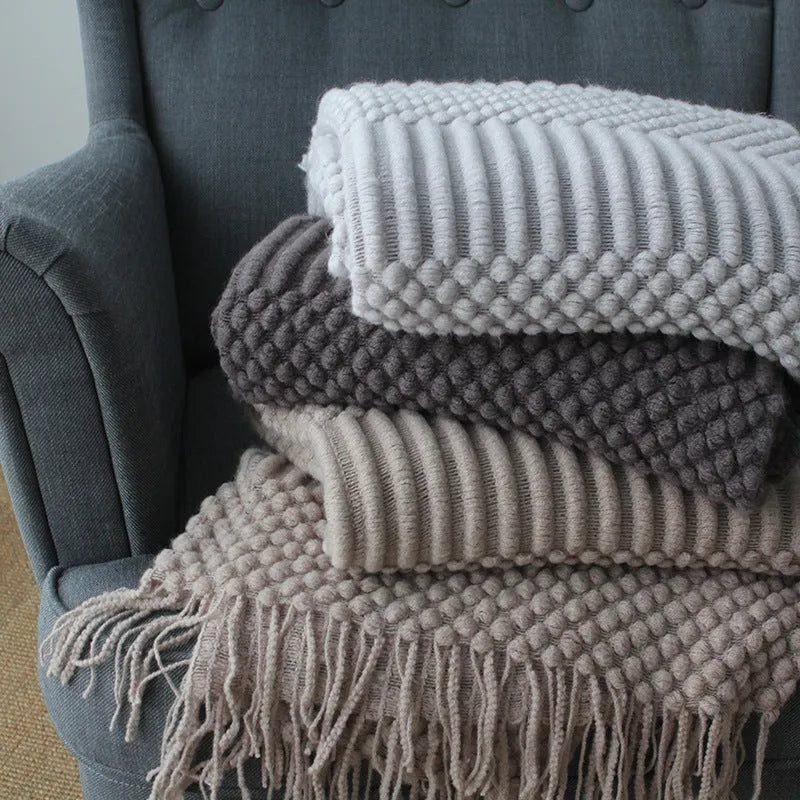 Small blanket nap blanket in dark grey, khaki, or light grey, measuring 127cm by 170cm, made from polyester fibre