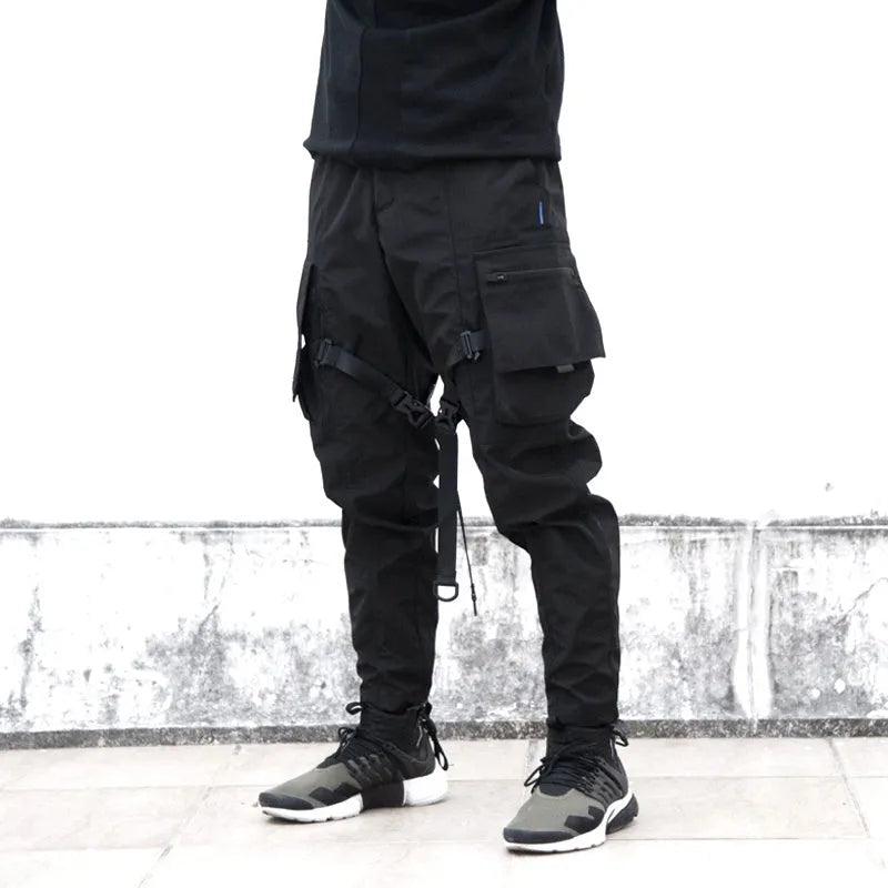Waterproof paratrooper trousers in 100% polyester fibre with straps, thick section, sizes S to XL