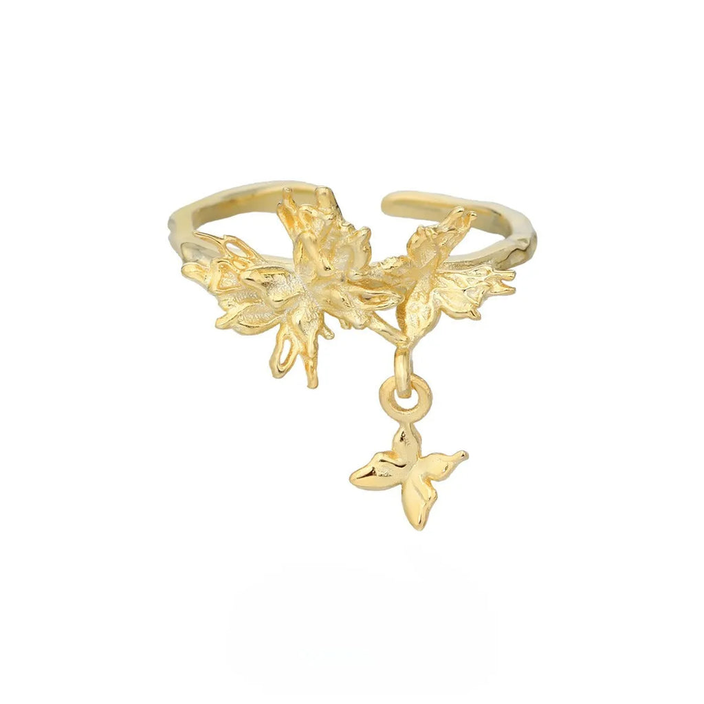 Adjustable silver ring with butterfly design in 18K gold or white gold electroplating on finger