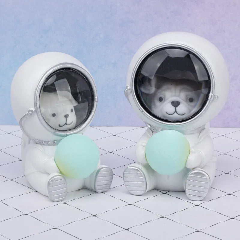 Animal-themed resin LED night light projecting starry sky pattern