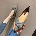 Women's pointed toe low heel shoes in black or red with cotton upper and 1-3cm heel height